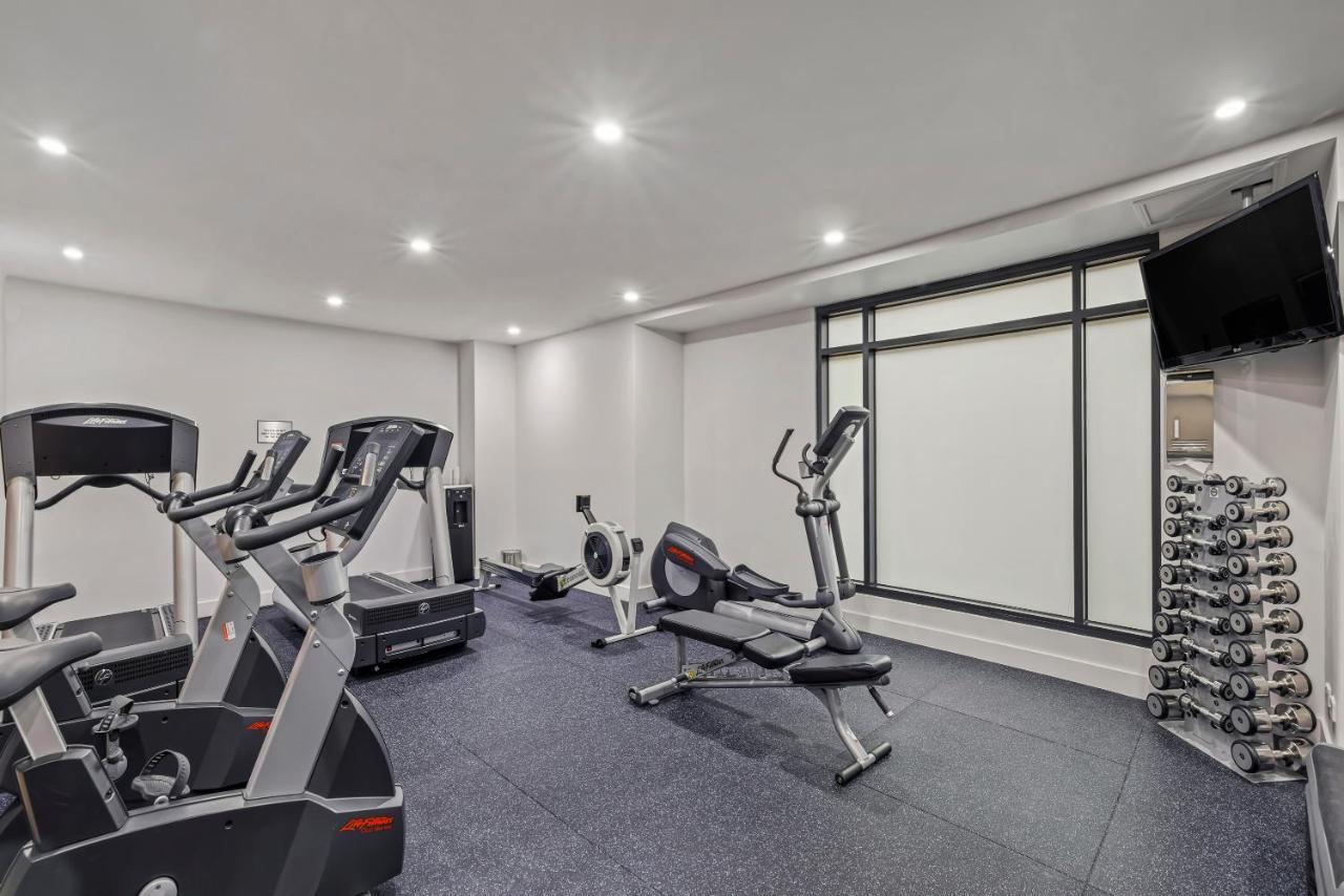 Peppers Waymouth Hotel Adelaide Kültér fotó The gym at the hotel